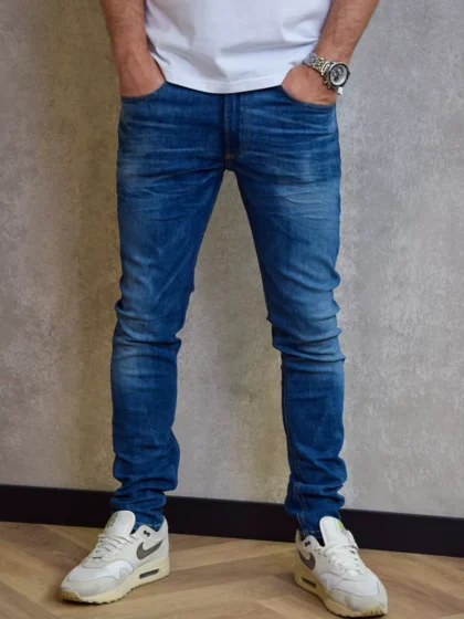 Diesel 0pfau 01 sleenker