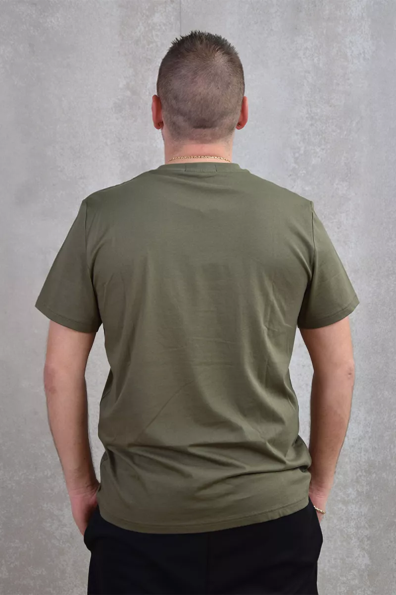 fred-perry-m5665-q55-uniform-green-2 Fred Perry m5665 q55 uniform green