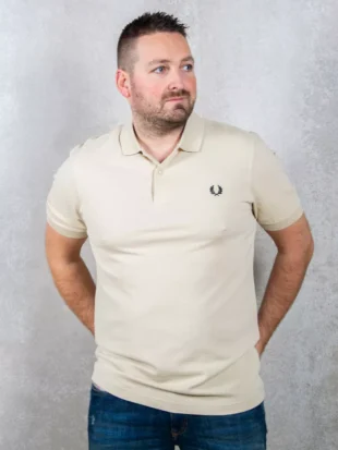 Fred Perry m6000 t04 oatmeal/black