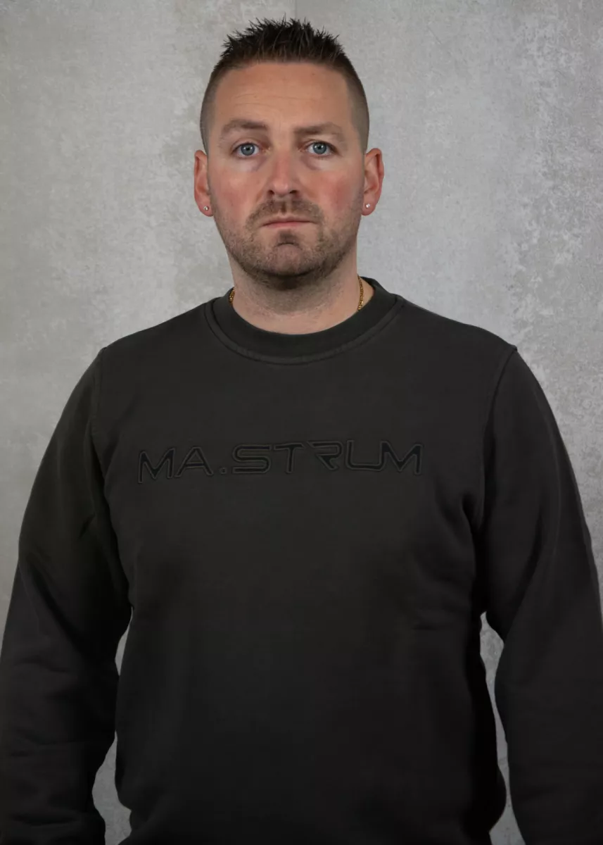 Ma.Strum Crew Neck Applique Logo Sweat 5 Ma.Strum mas4542 m306 oil slick