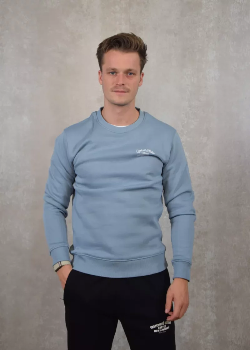 Quotrell atelier milano crewneck muted blue/white