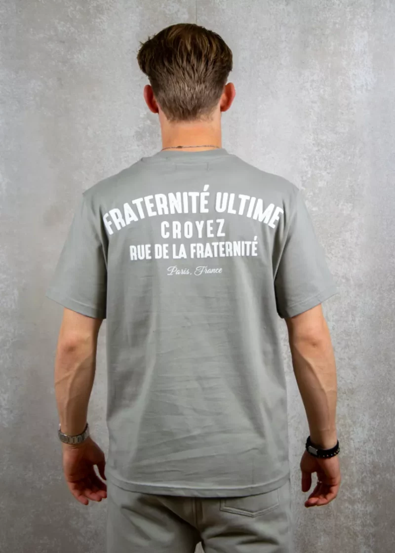 Croyez fraternite t-shirt sage green