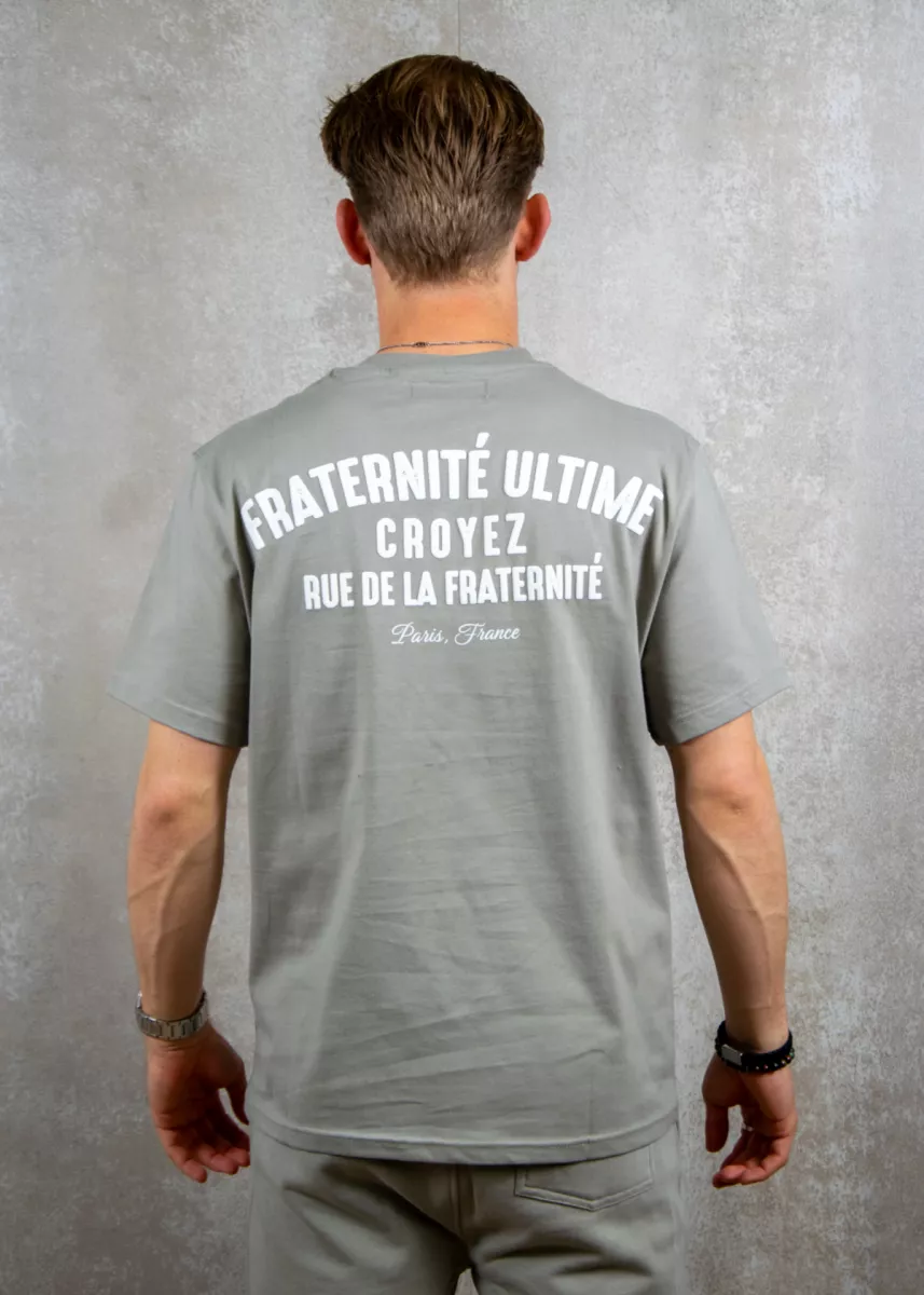 Croyez fraternite t-shirt sage green