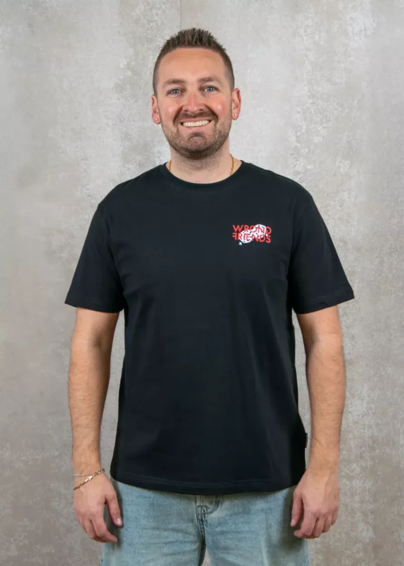 Wrong Friends desert hills t-shirt black
