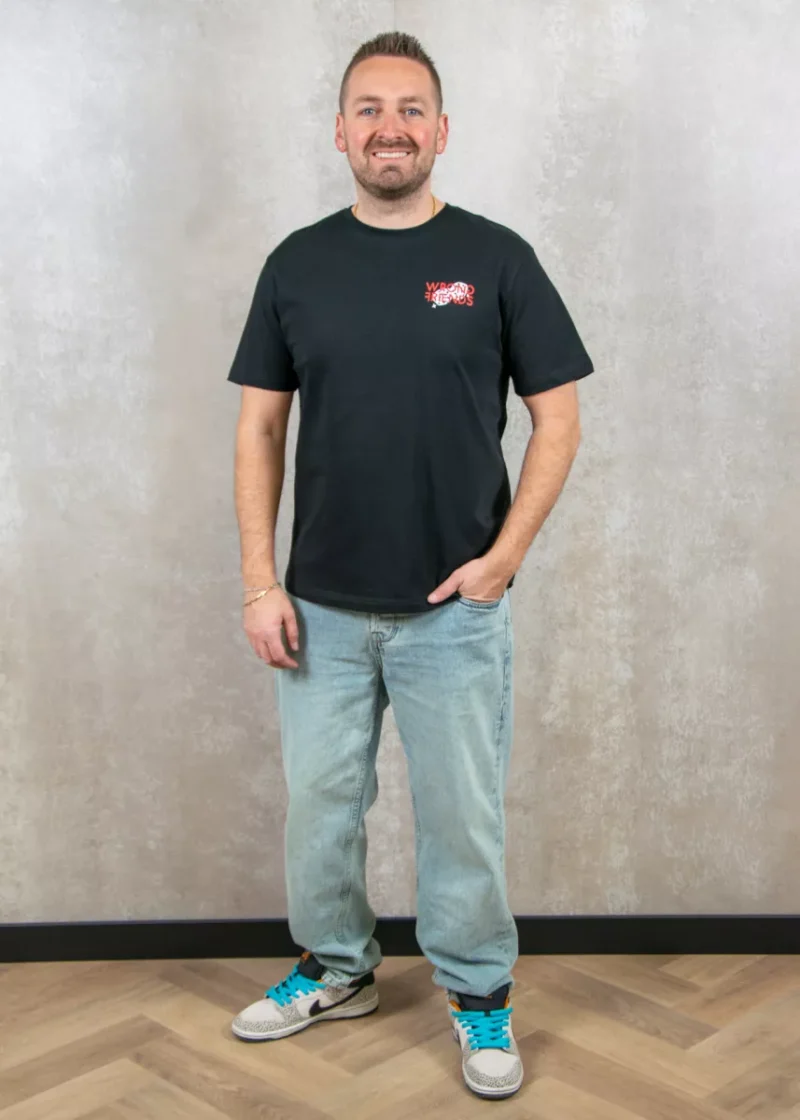 Wrong Friends desert hills t-shirt black
