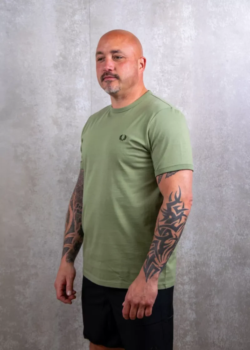 Fred Perry m3519 x88 olive mint