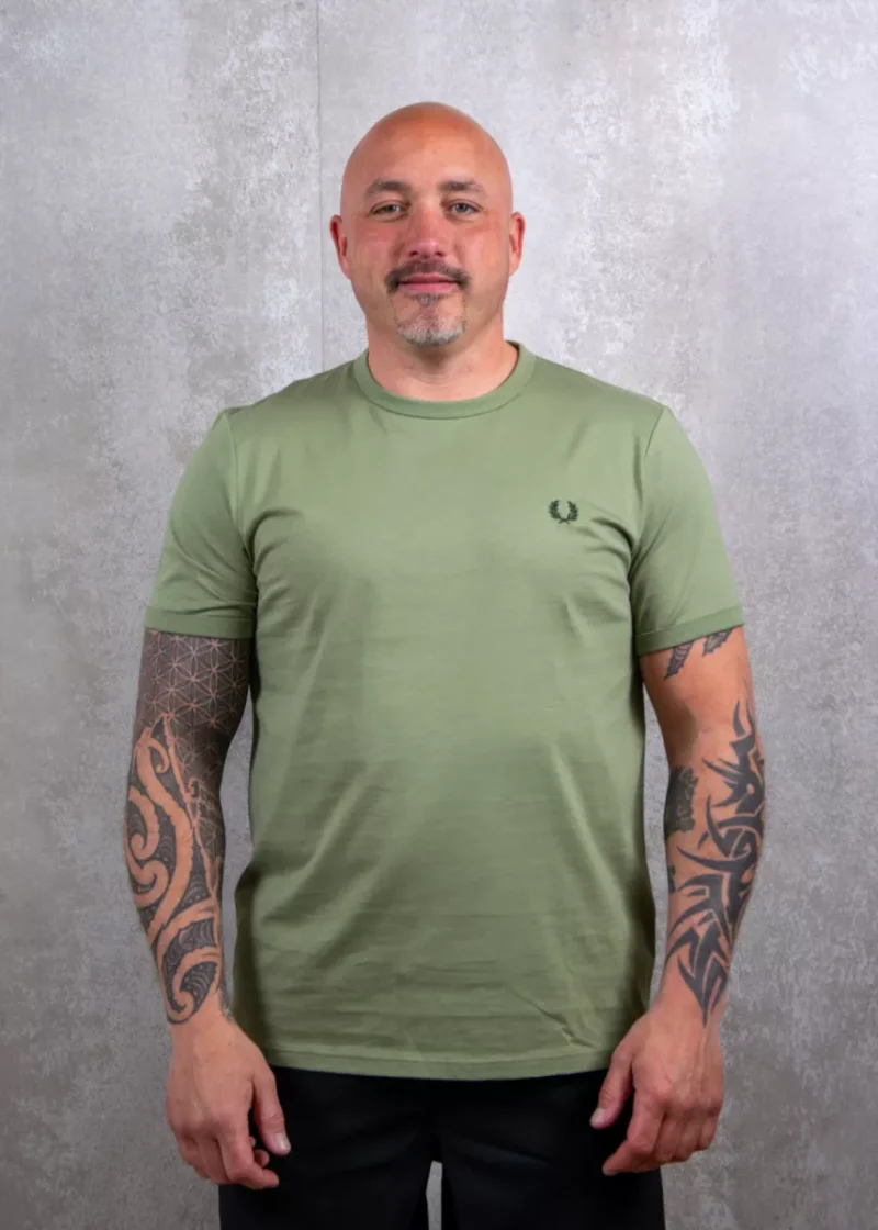 Fred Perry m3519 x88 olive mint