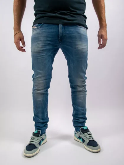 Diesel 0dbdr 01 sleeker