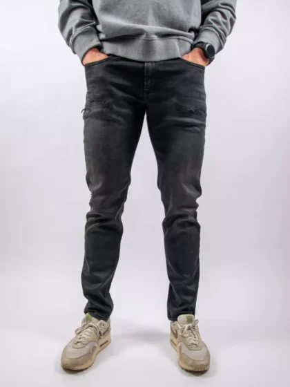 Diesel 068sg 02 sleenker