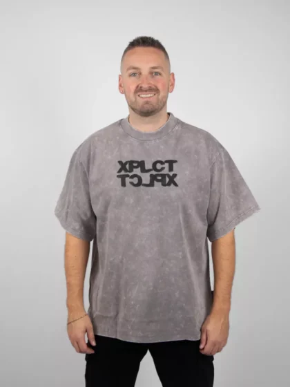 XPLCT hazy tee light grey