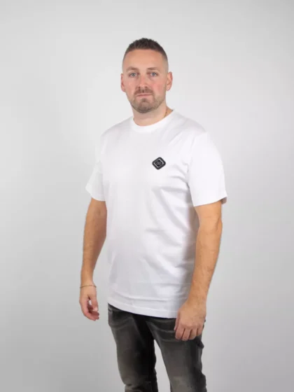 XPLCT plate tee white