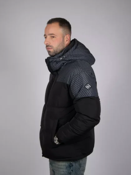 XPLCT safe jacket black