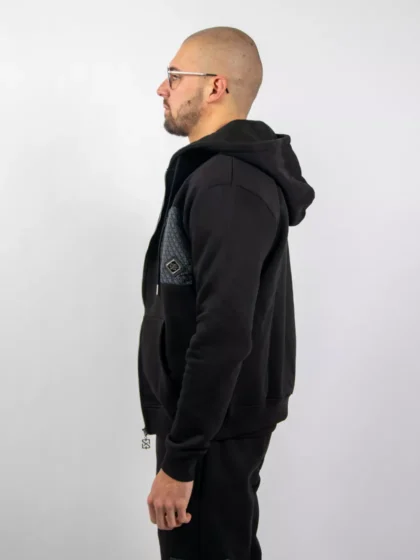 XPLCT shade vest black