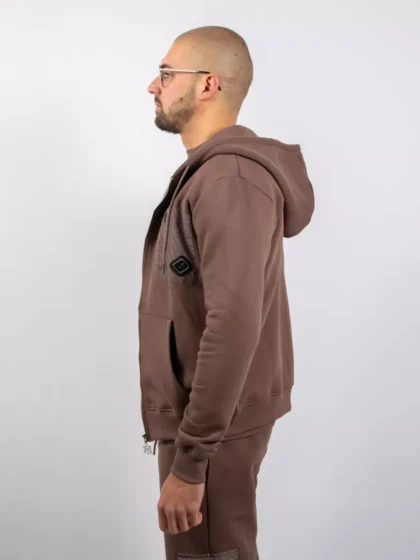 XPLCT shade vest deep taupe