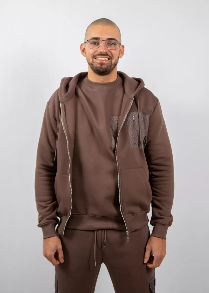 XPLCT shade vest deep taupe