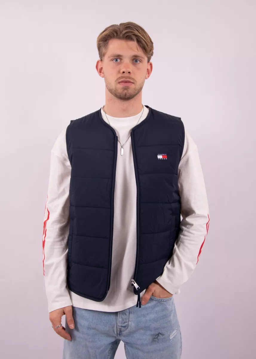 Tommy Jeans Heritage Flag Quilted Vest 1 Tommy Jeans dm0dm23069 c1g dark night navy