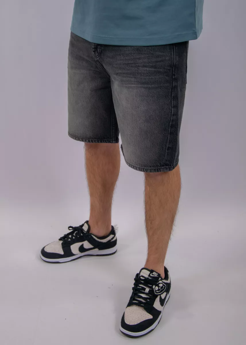 Purewhite The Owen Regular Fit Denim Short 3 Purewhite the owen w1638 87 denim dark grey