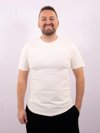 OFF THE PITCH blossom slim fit tee 102