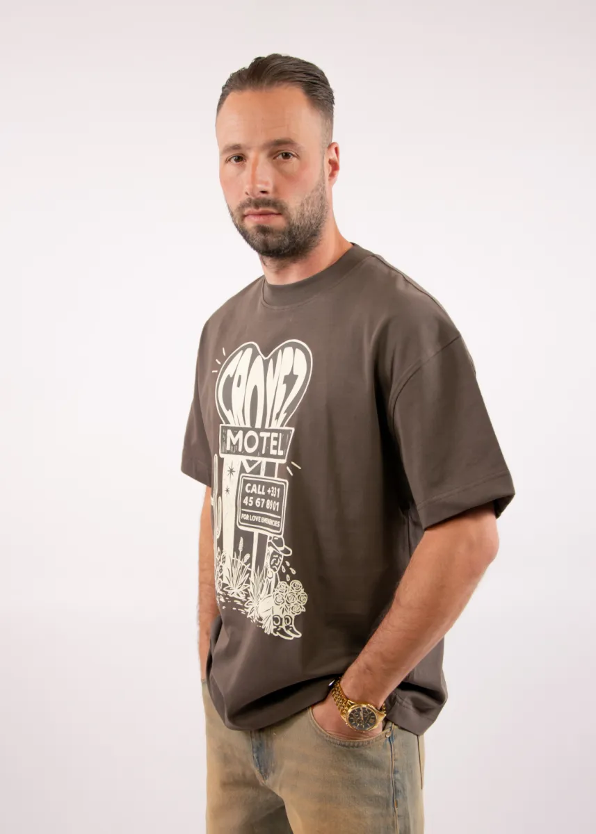 Croyez Motel T-Shirt 4 Croyez motel t-shirt washed brown