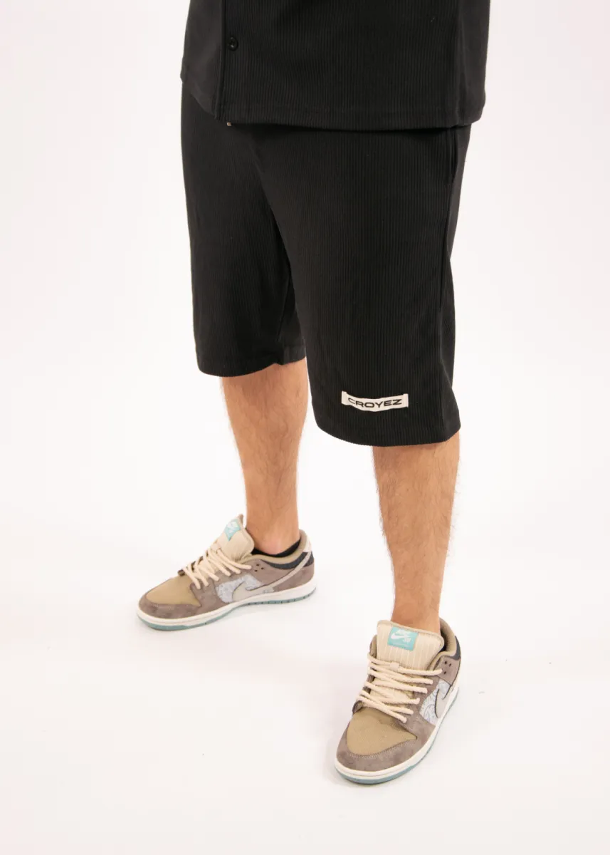 Croyez Plisse Shorts 3 Croyez plisse shorts black