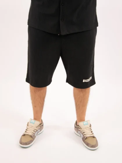 Croyez plisse shorts black