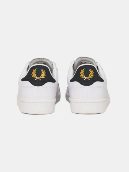 Fred Perry b6312 567 white/navy