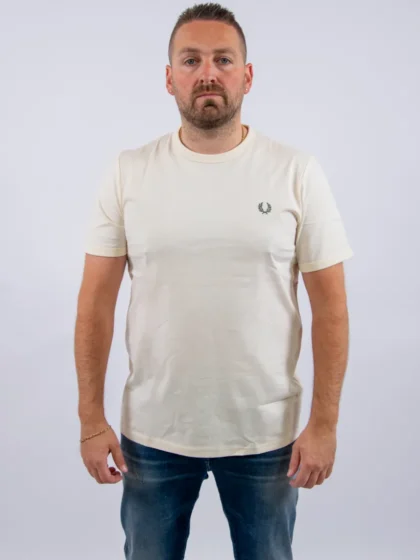 Fred Perry m3519 91b ecru
