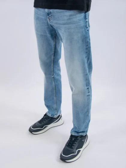 BOSS Orange 50566087 451 light/pastel blue