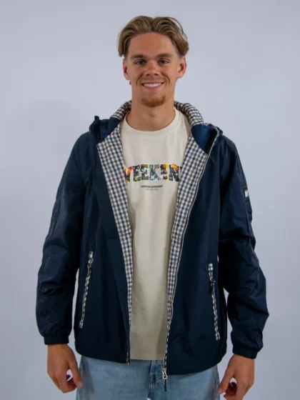 Weekend Offender jk1b20 navy