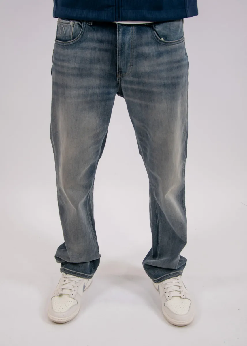 Chasin' Norvo Torrin Loose Fit Jeans 3 Chasin' 11130008 d2000 mid blue