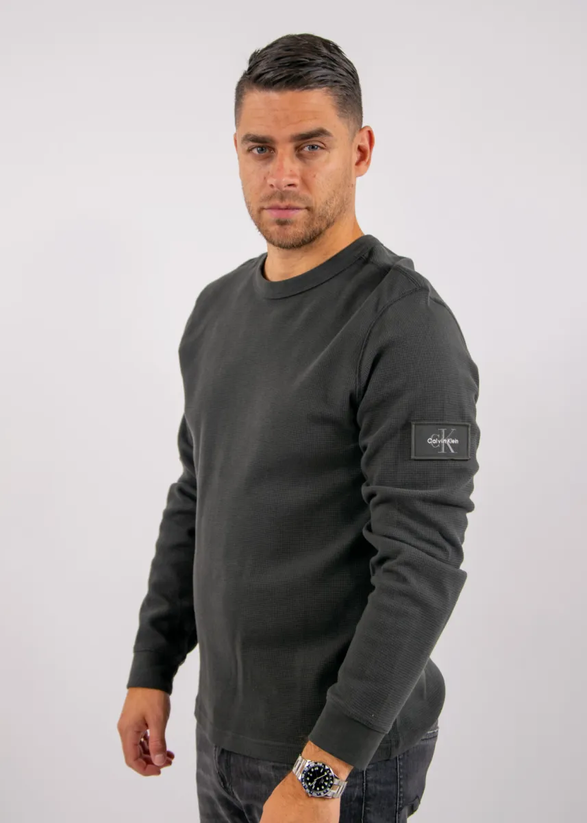 Calvin Klein Jeans LS Waffle Badge Crewneck Tee 3 Calvin Klein Jeans lv04rj209g 8mn pirate black
