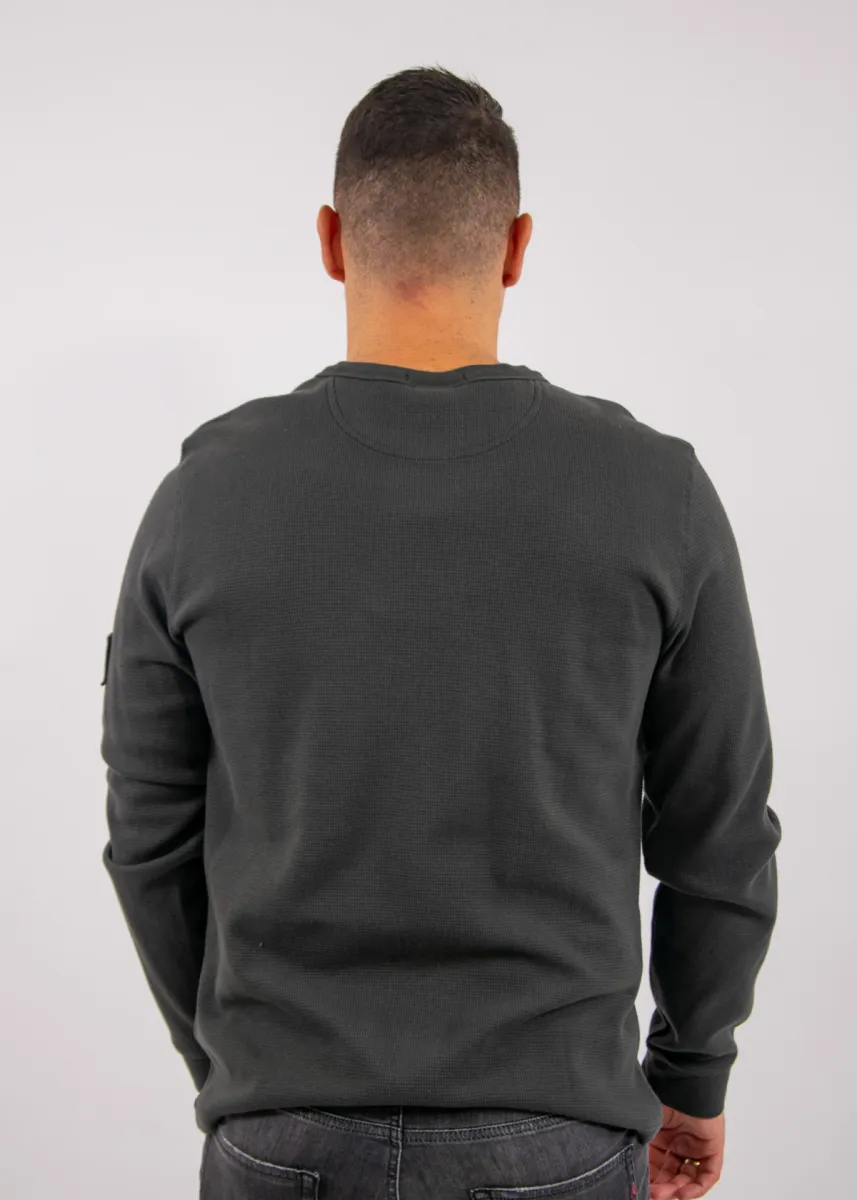 Calvin Klein Jeans LS Waffle Badge Crewneck Tee 4 Calvin Klein Jeans lv04rj209g 8mn pirate black