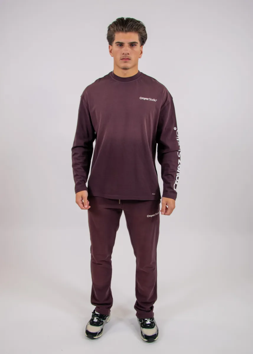 Croyez Studio Faded Straight Leg Sweatpants 6 Croyez studio faded straighty leg swe raisin red
