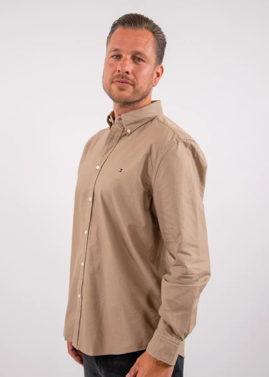 Tommy Hilfiger Solid Heritage Oxford RF Shirt 3 Tommy Hilfiger mw0mw35774 0f6 coastal taupe/coastal taupe solid