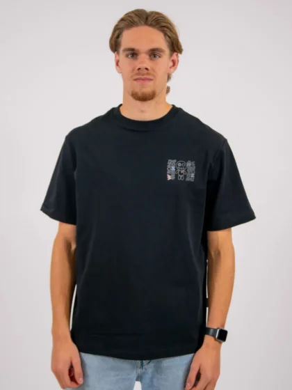 Wrong Friends nelson t-shirt black