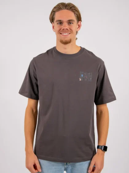 Wrong Friends nelson t-shirt stone grey