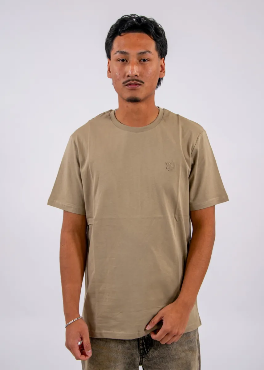 Lyle & Scott Superfine T-Shirt Y272 1 Lyle & Scott ts2255tont y272 hazel beige